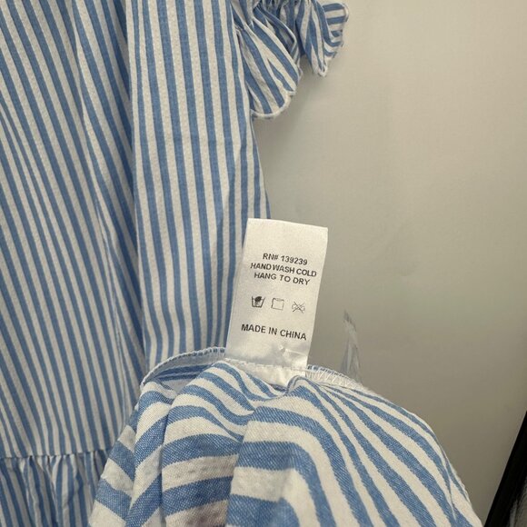 Pomander Place by Tuckernuck Blue Stripe Selena Maxi Dress sz M Puff Sleeve NWT - Picture 7 of 8
